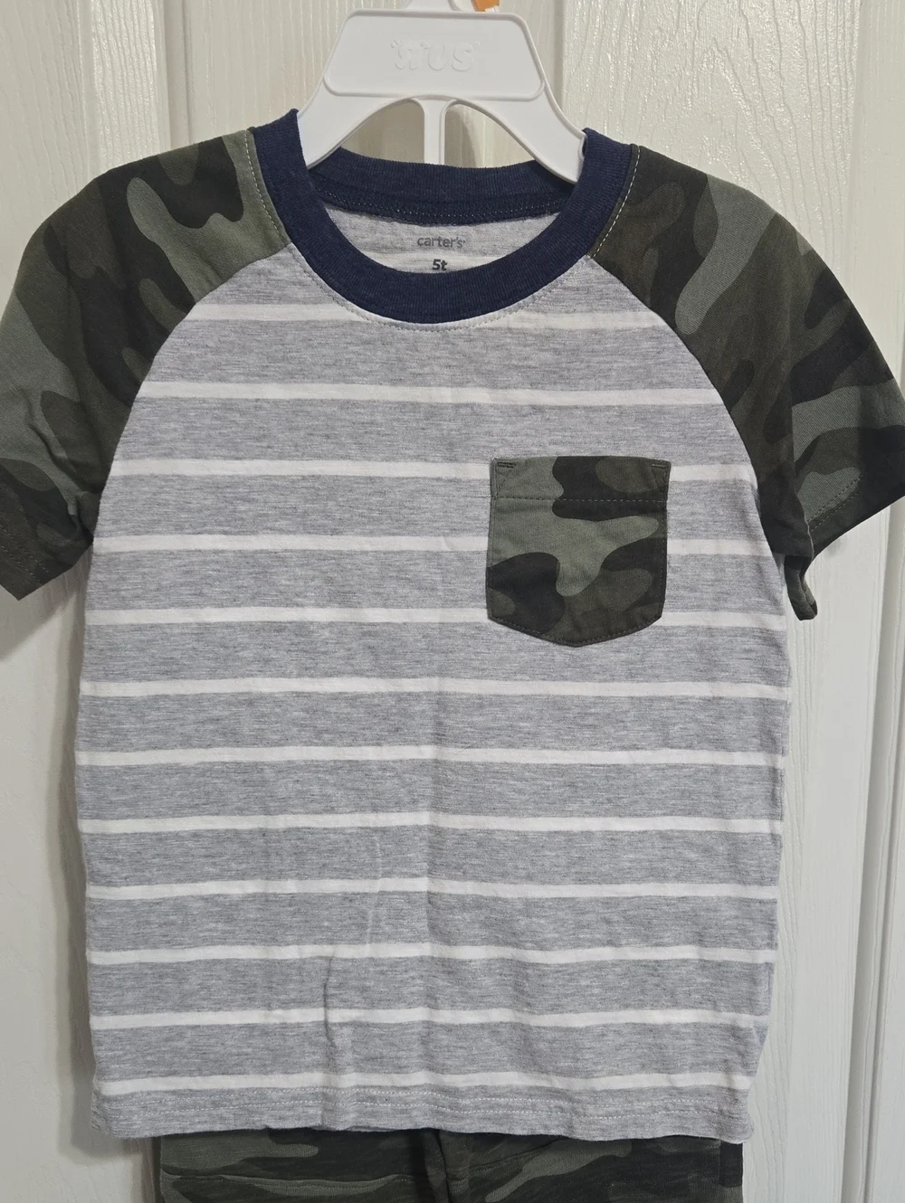 Carters grey and green camo outfit